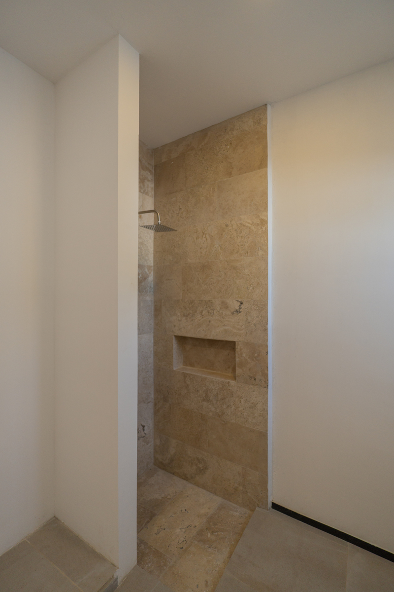 22 of 29: Baño recámara secundaria