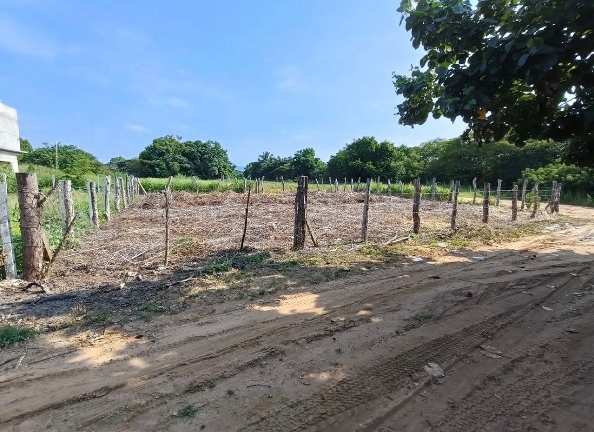 Lot in Santa Maria Colotepec, Santa María Colotepec, photo 3 of 7