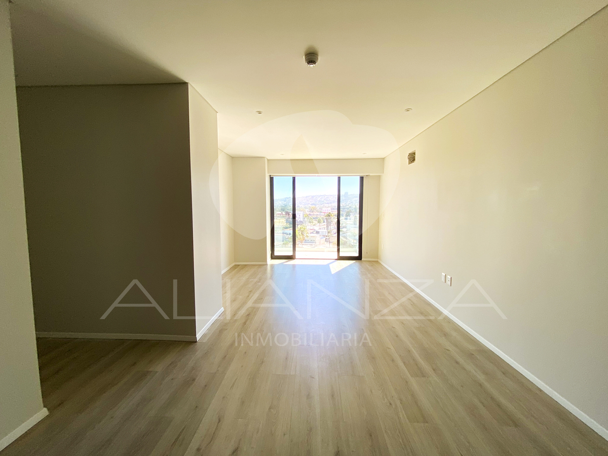 3 de 35: Área de sala y comedor