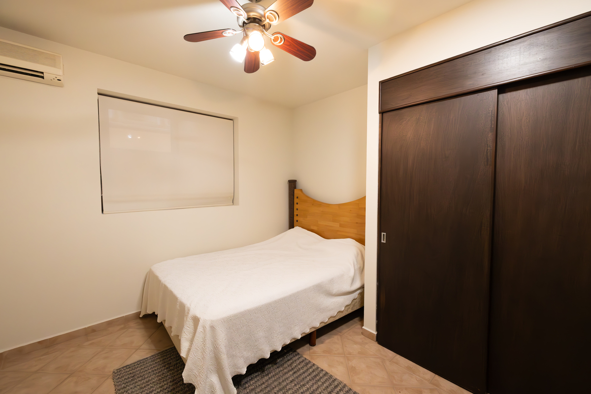 21 de 36: Habitación Cuarto de servicio
