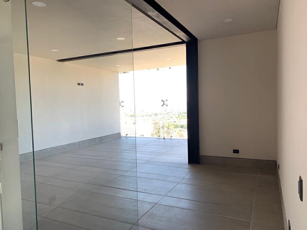 19 de 21: salón de usos multiples