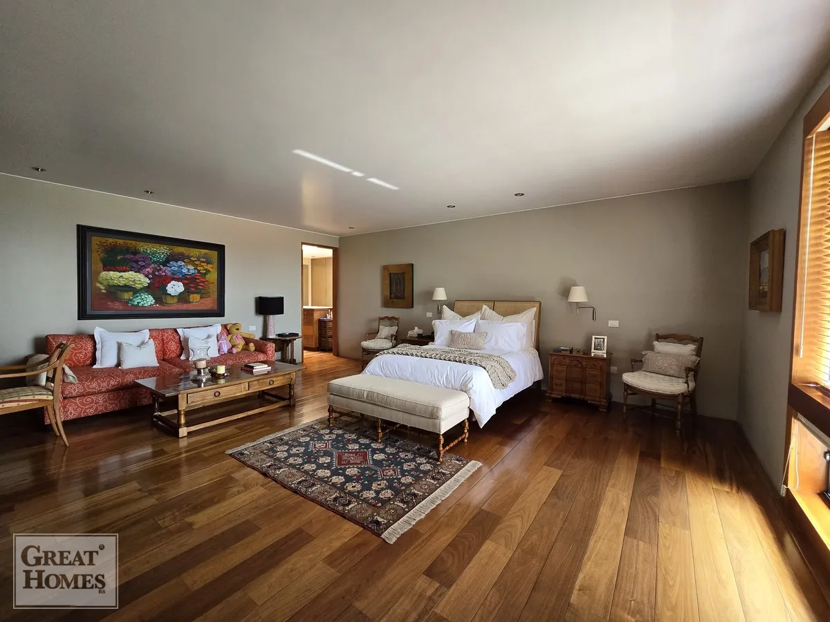 23 de 25: Amplia recamara principal