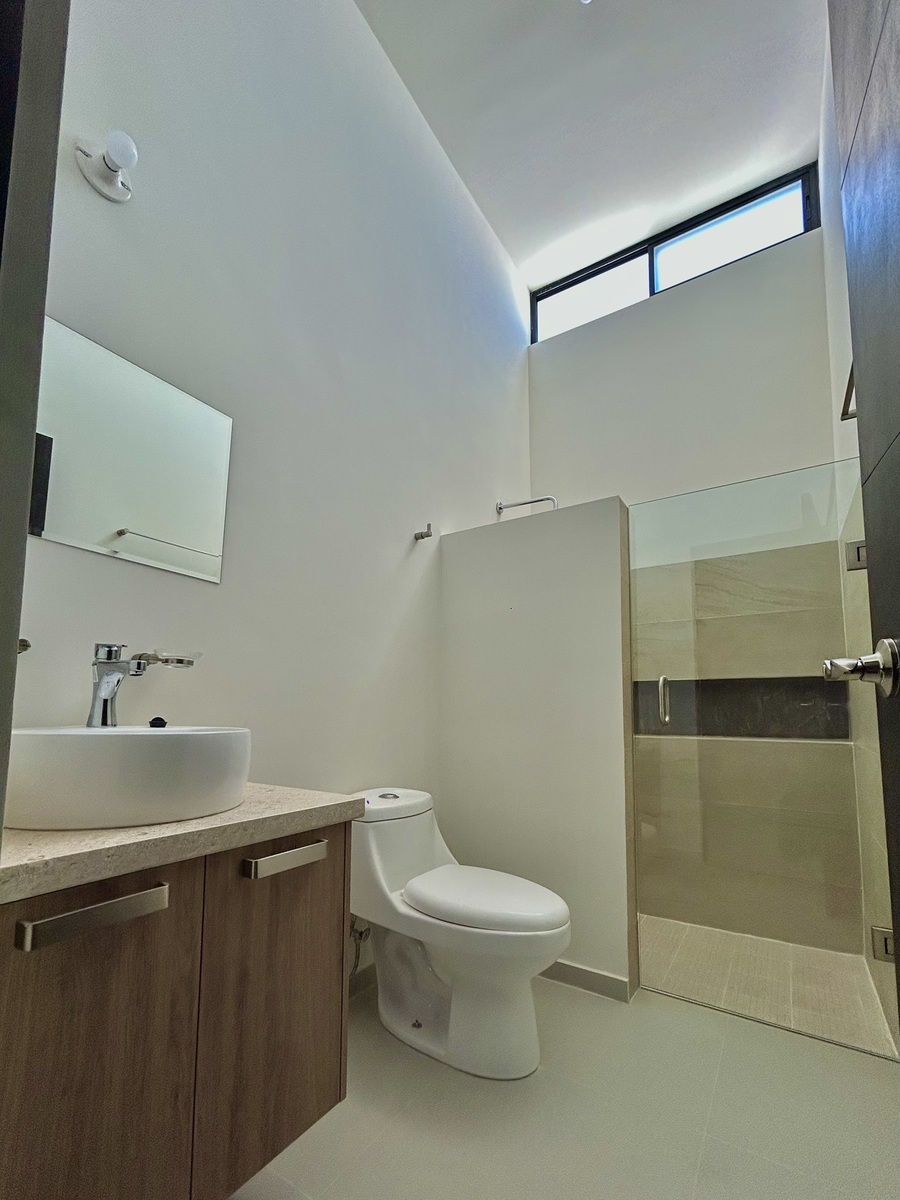 8 de 20: Baño recámara principal.