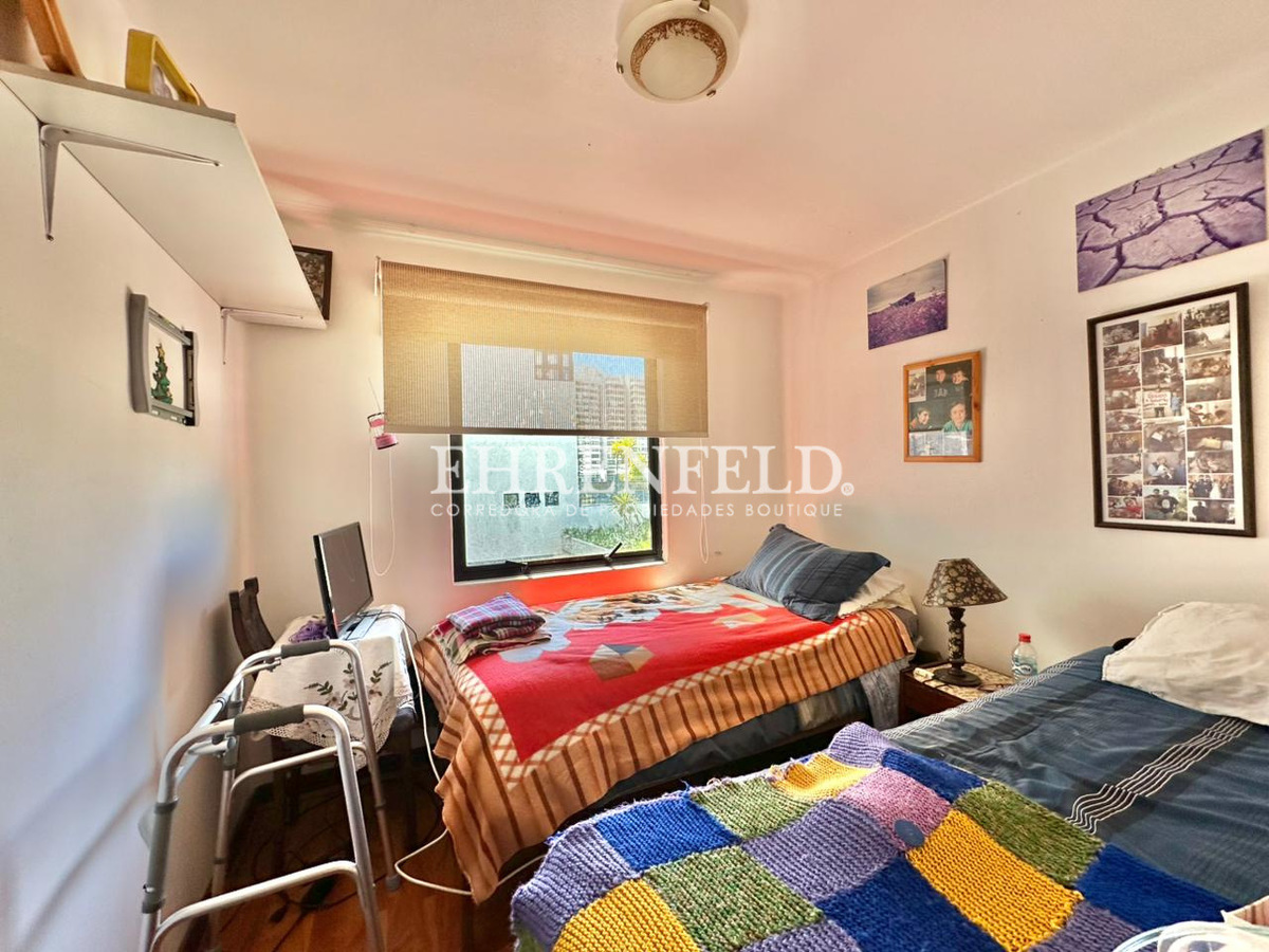 26 de 36: Dormitorio 2