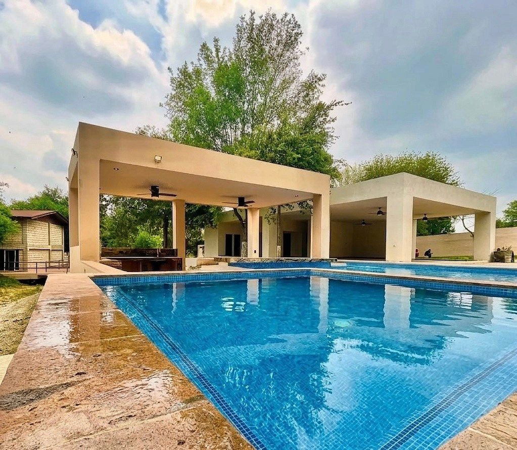Quinta Allende en venta, foto 1 de 19