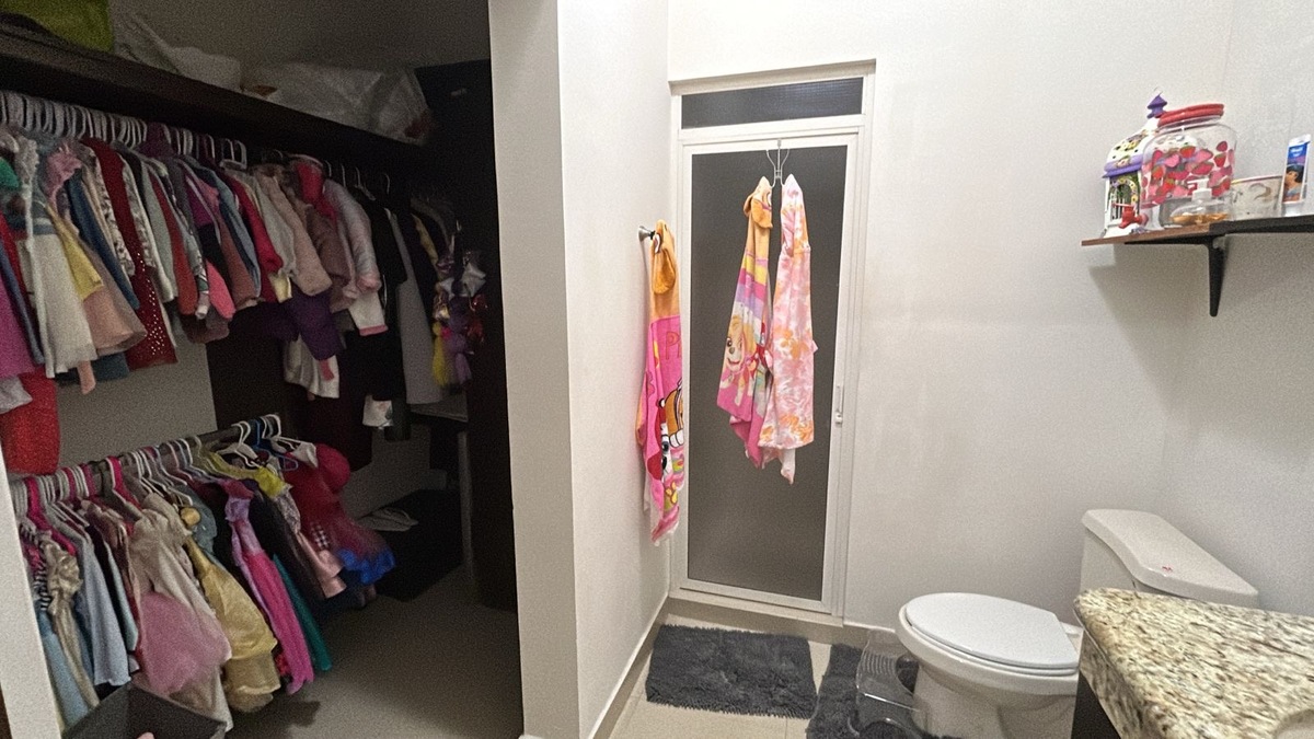 Baño, vestidor rec secundaria 1