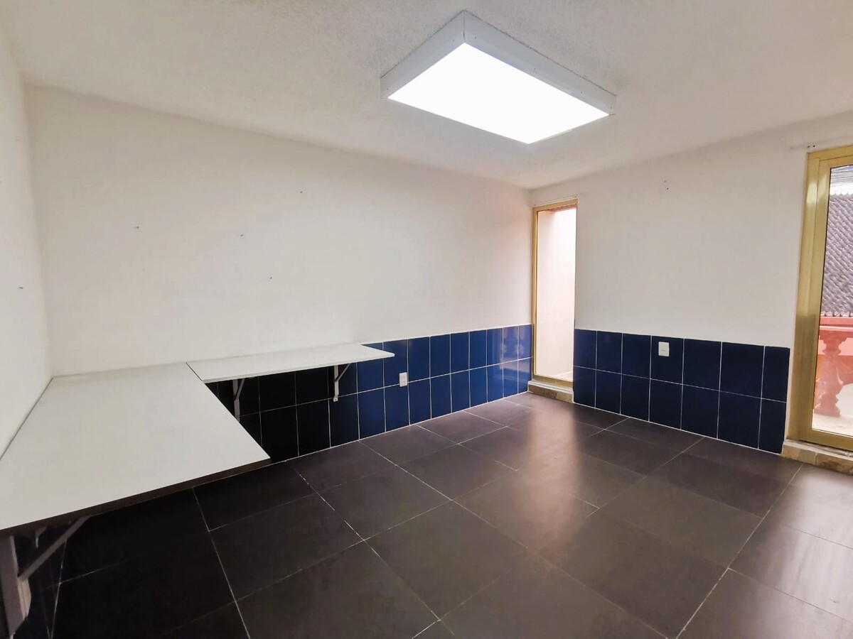 17 de 27: habitacion secundaria 1