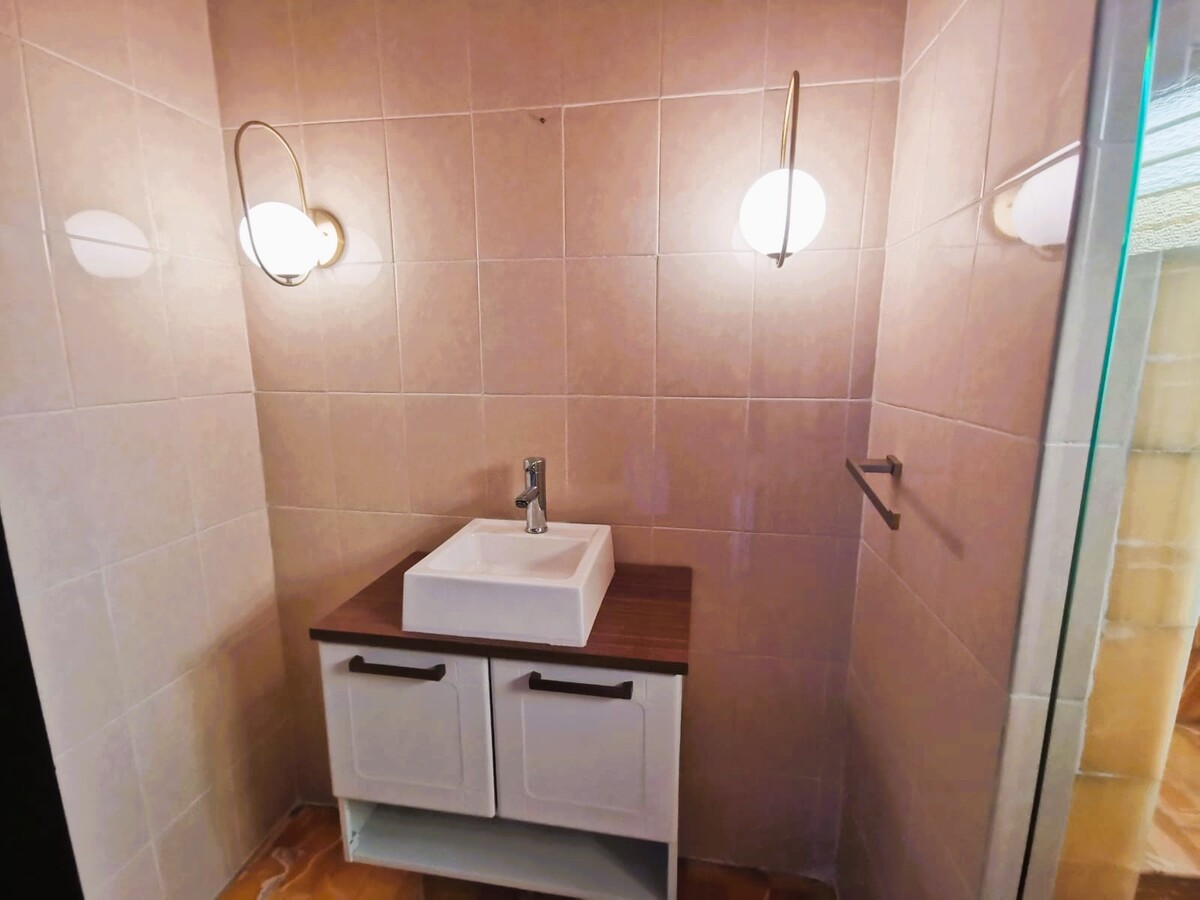 20 de 27: bañño habitacion secundaria