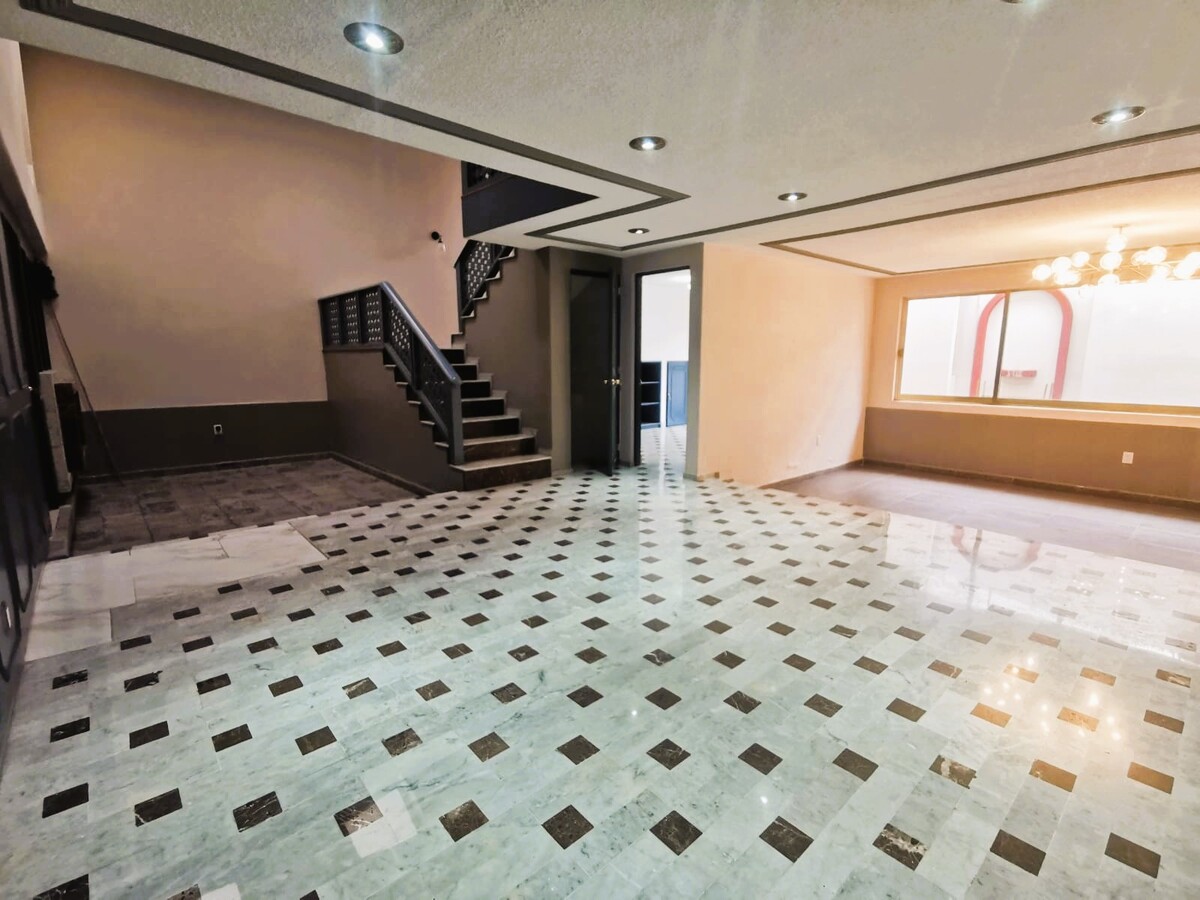 2 de 27: sala comedor PB