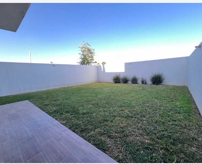 3 de 15: Terraza con jardín de 70m2
