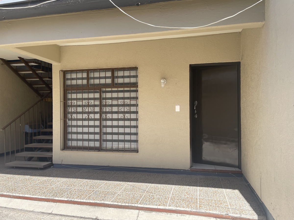1 de 10: FACHADA