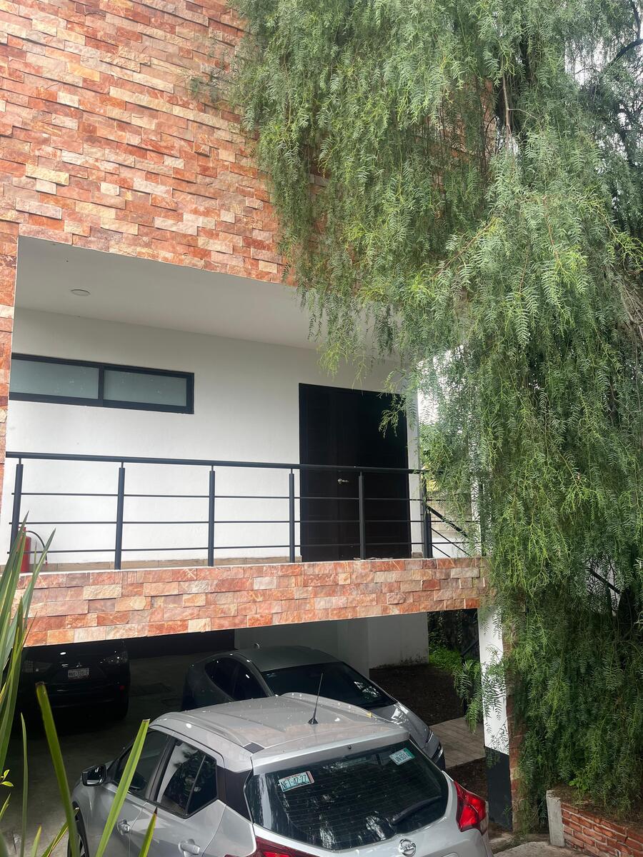 3 de 16