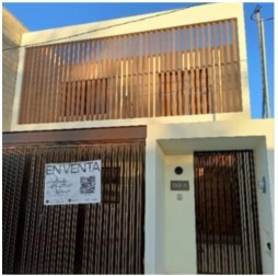2 of 10: Fachada