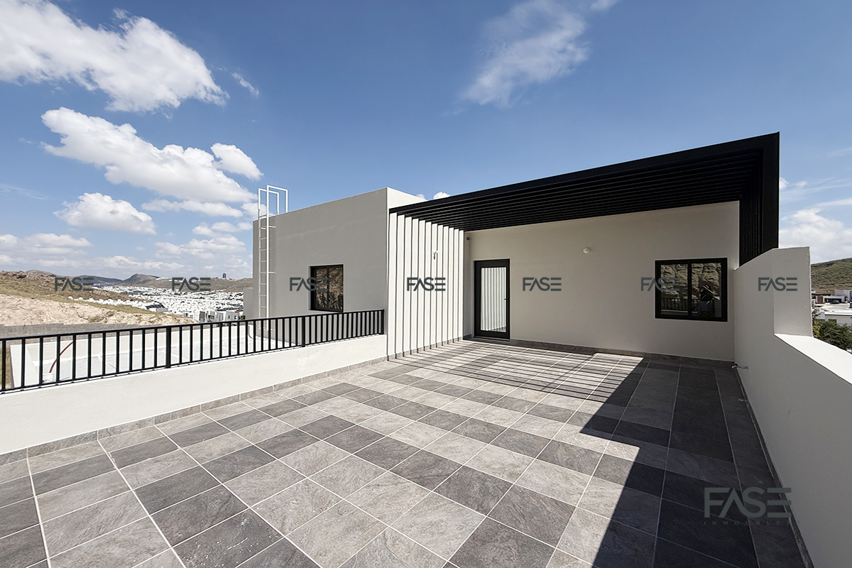 17 de 24: Terraza