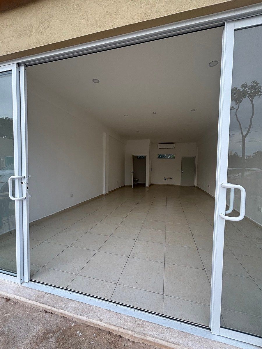 Retail Space in Dzityá, Mérida, photo 10 of 15