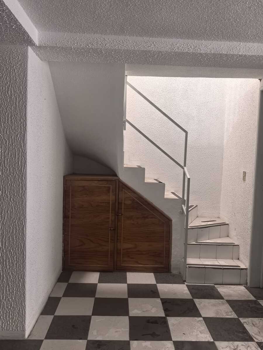 7 de 9