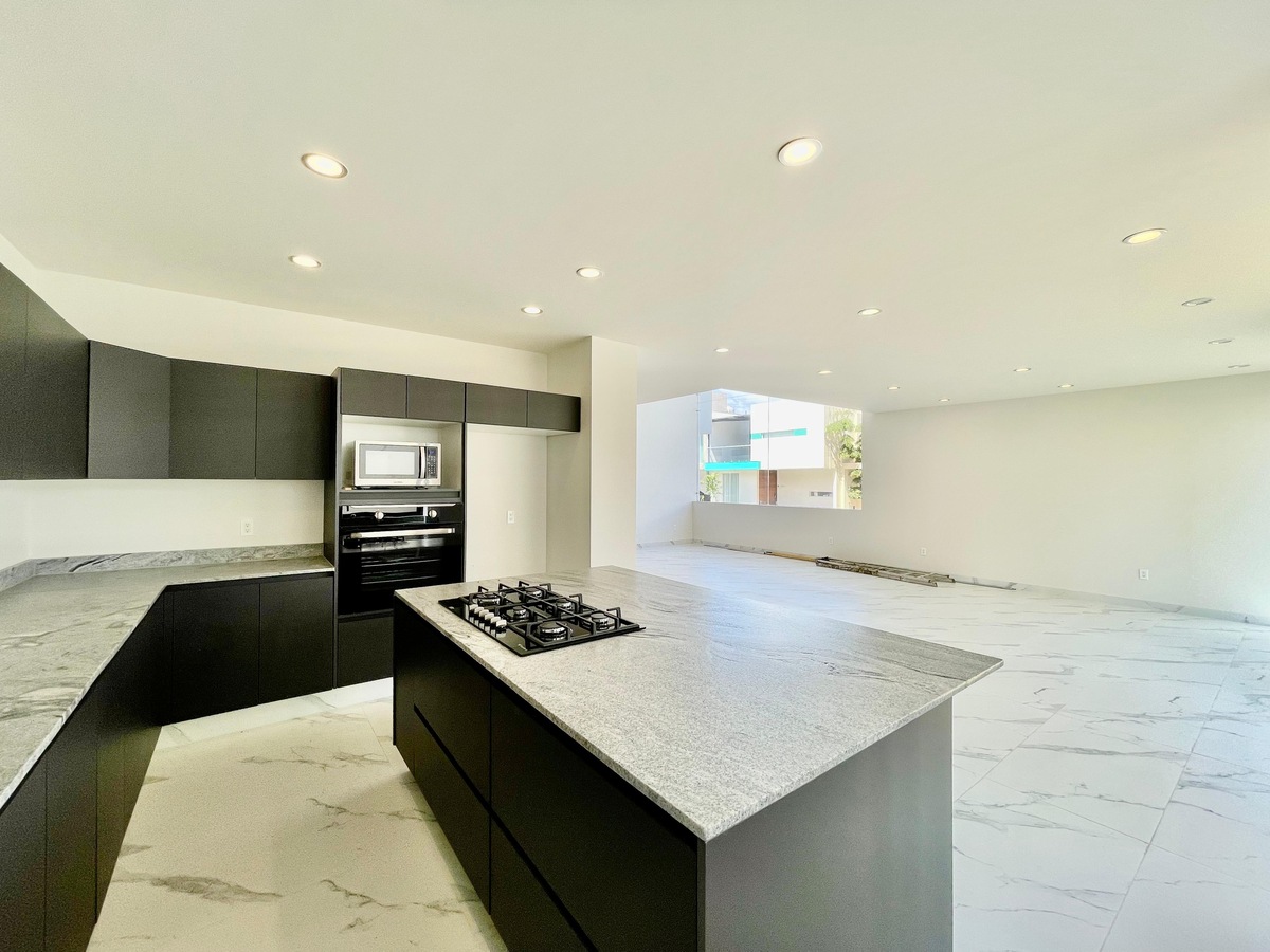 5 de 30: Cocina granito Off White