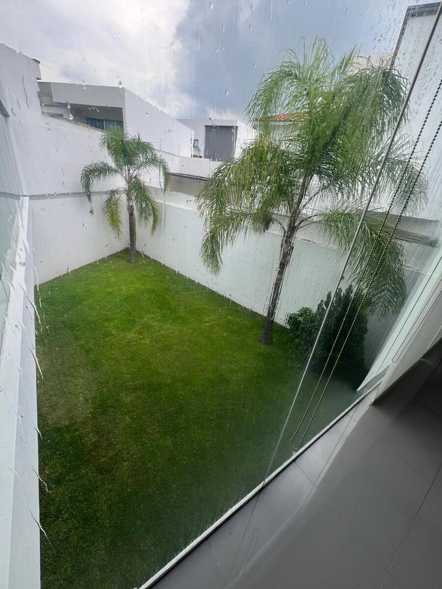 3 de 19