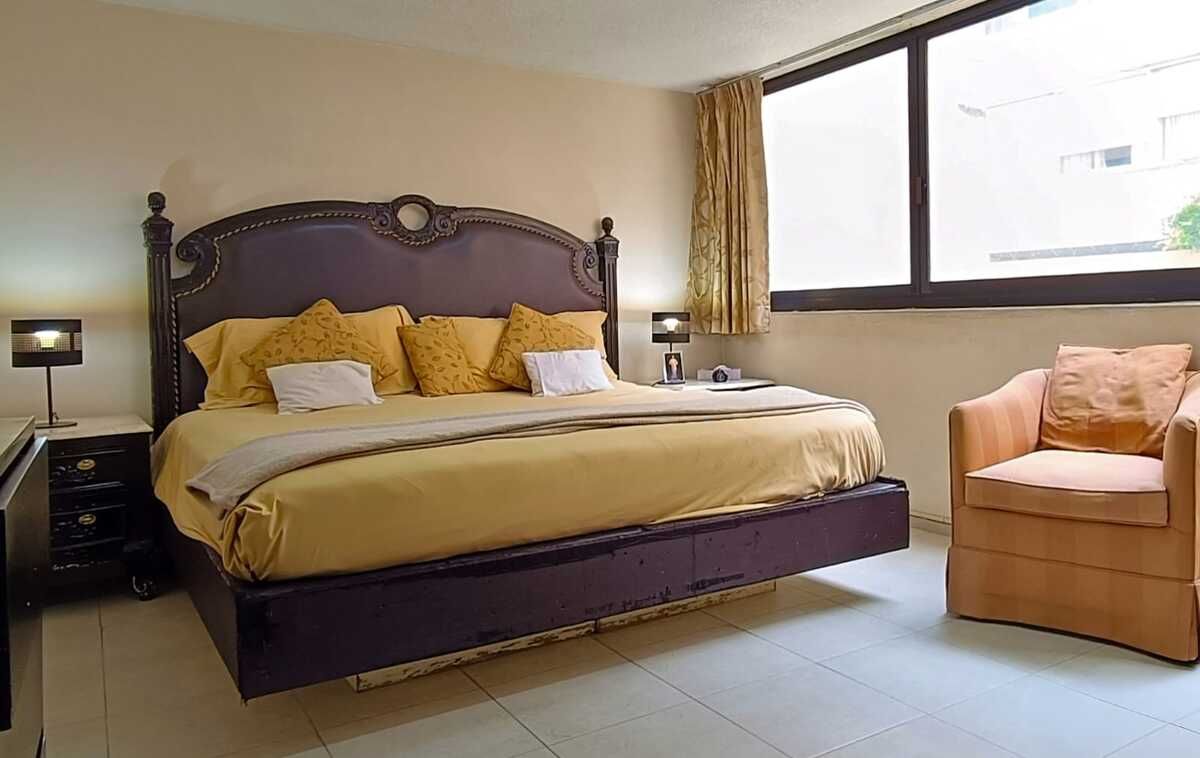 30 de 49: Habitación Principal