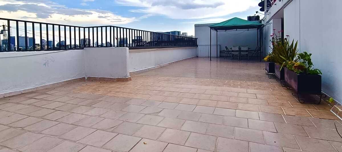 44 de 49: Roof Garden