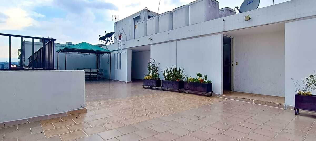 45 de 49: Roof Garden