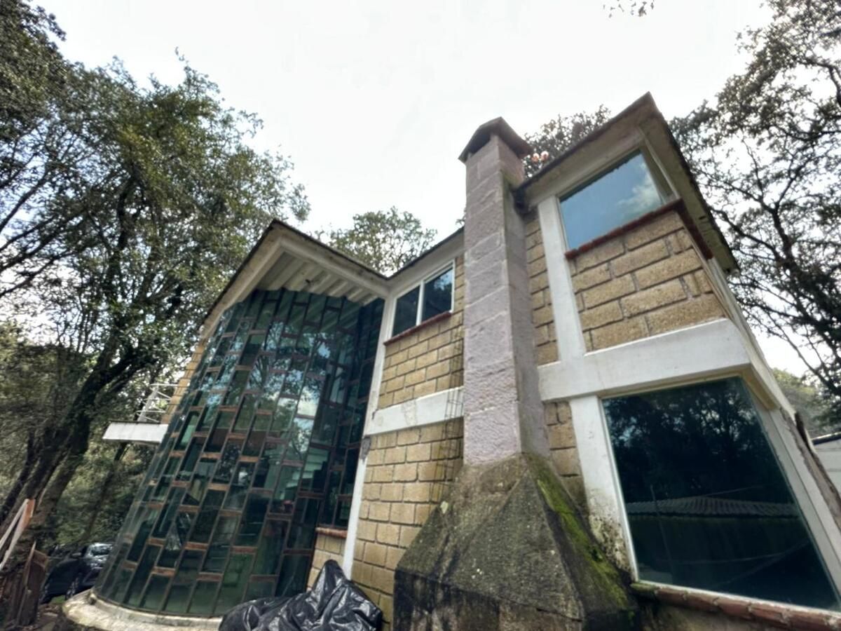 Casa con gran potencial para remodelar en Jilotzingo, foto 1 de 29