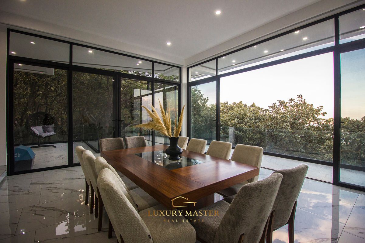 17 de 46: Casa en Venta en El Palomar Comedor