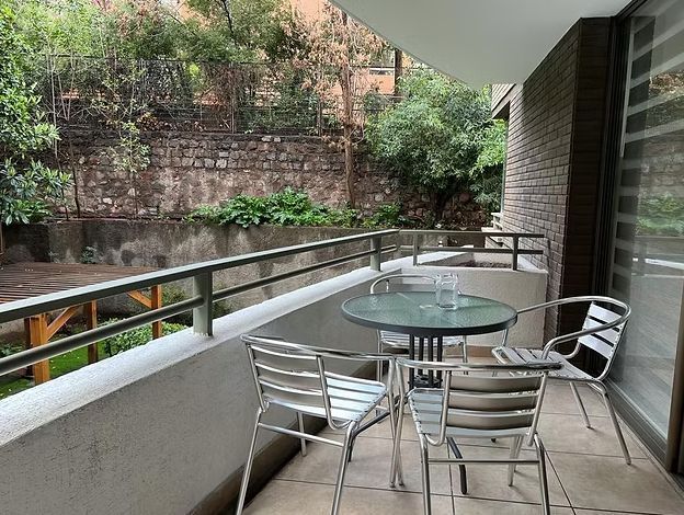 Departamento en venta 2D2B - 206, en Barrio El Golf, orientación Nor-Oriente