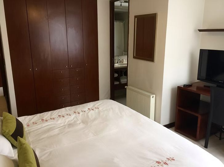 Departamento en venta 2D2B - 1307, en Barrio El Golf, orientación Nor-Poniente