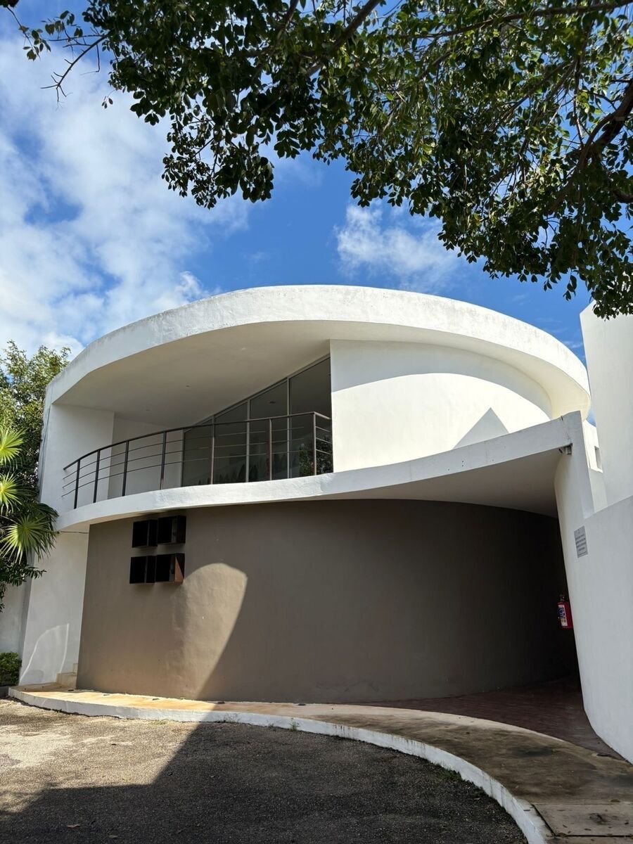 4 de 25