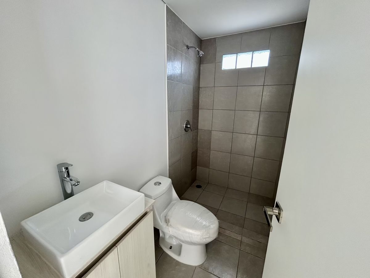 5 de 19: BAÑO