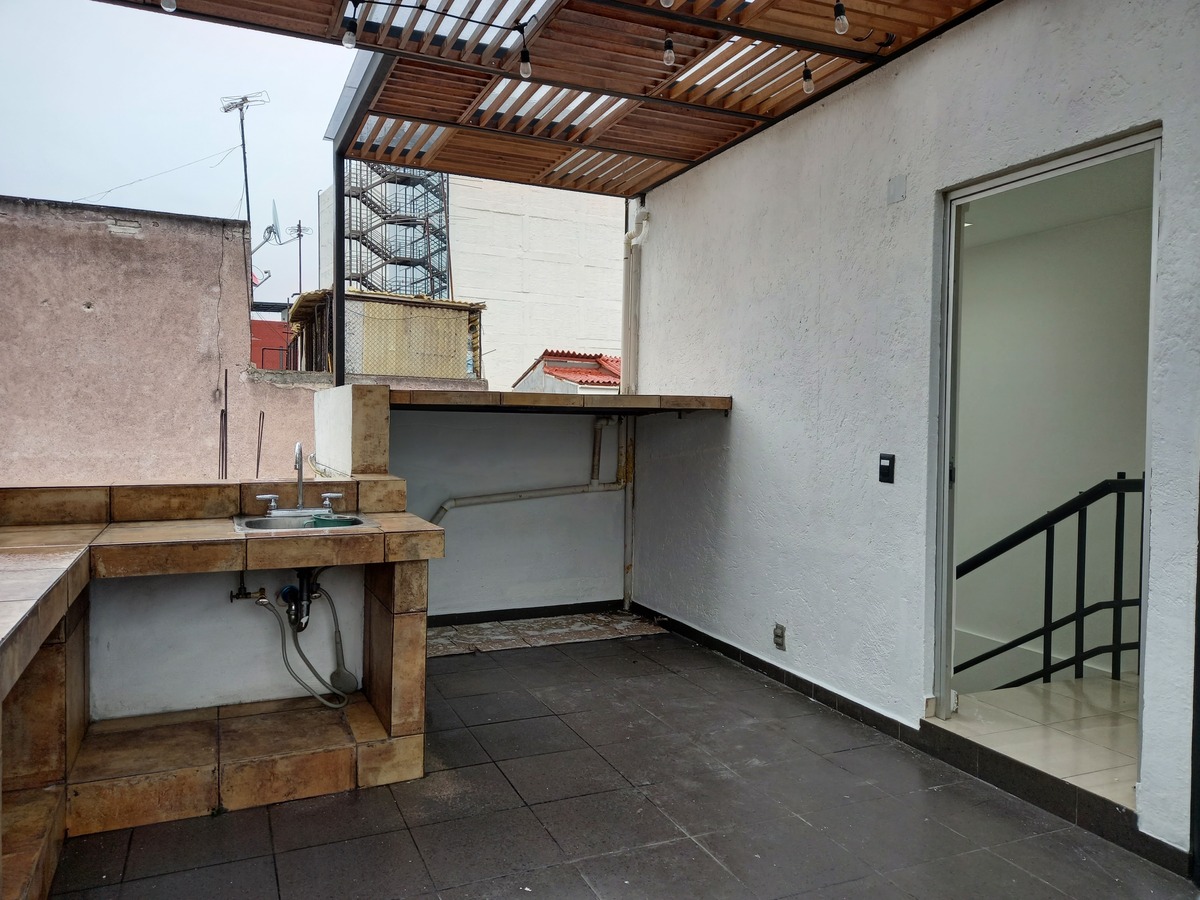 29 de 47: incluye muebles de jardín