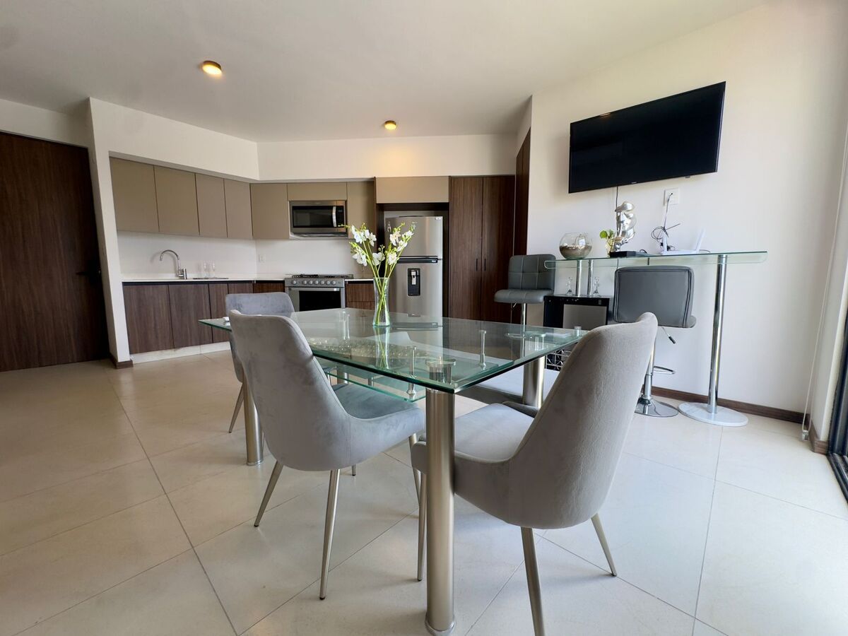 2 de 21: cocina, comedor