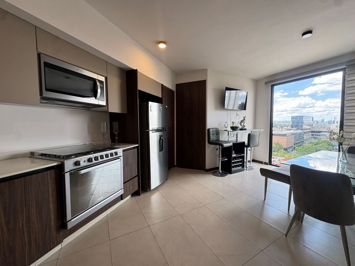 4 de 21: cocina, comedor