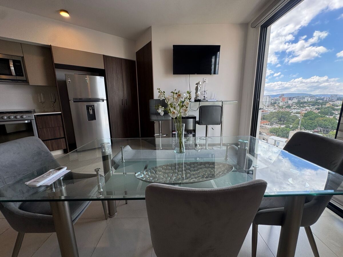 3 de 21: cocina, comedor