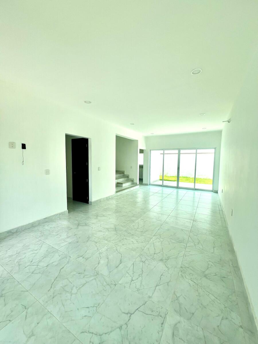 2 of 21: SALA-COMEDOR