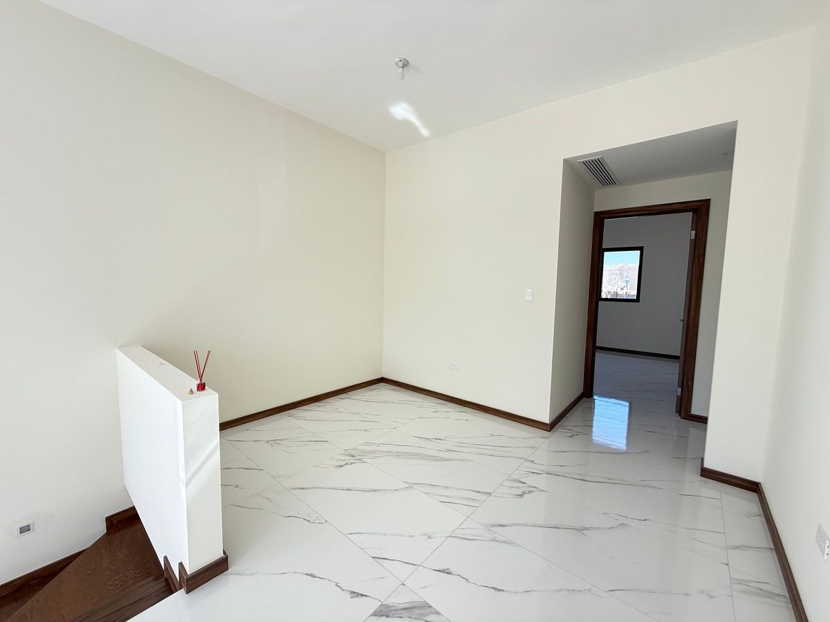 13 de 31: Estancia planta alta