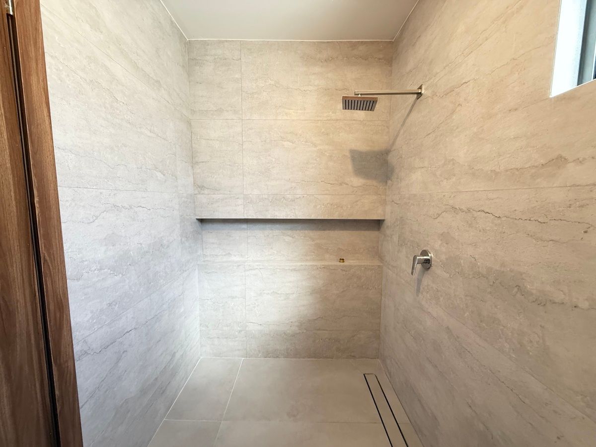 16 de 31: Baño rec principal