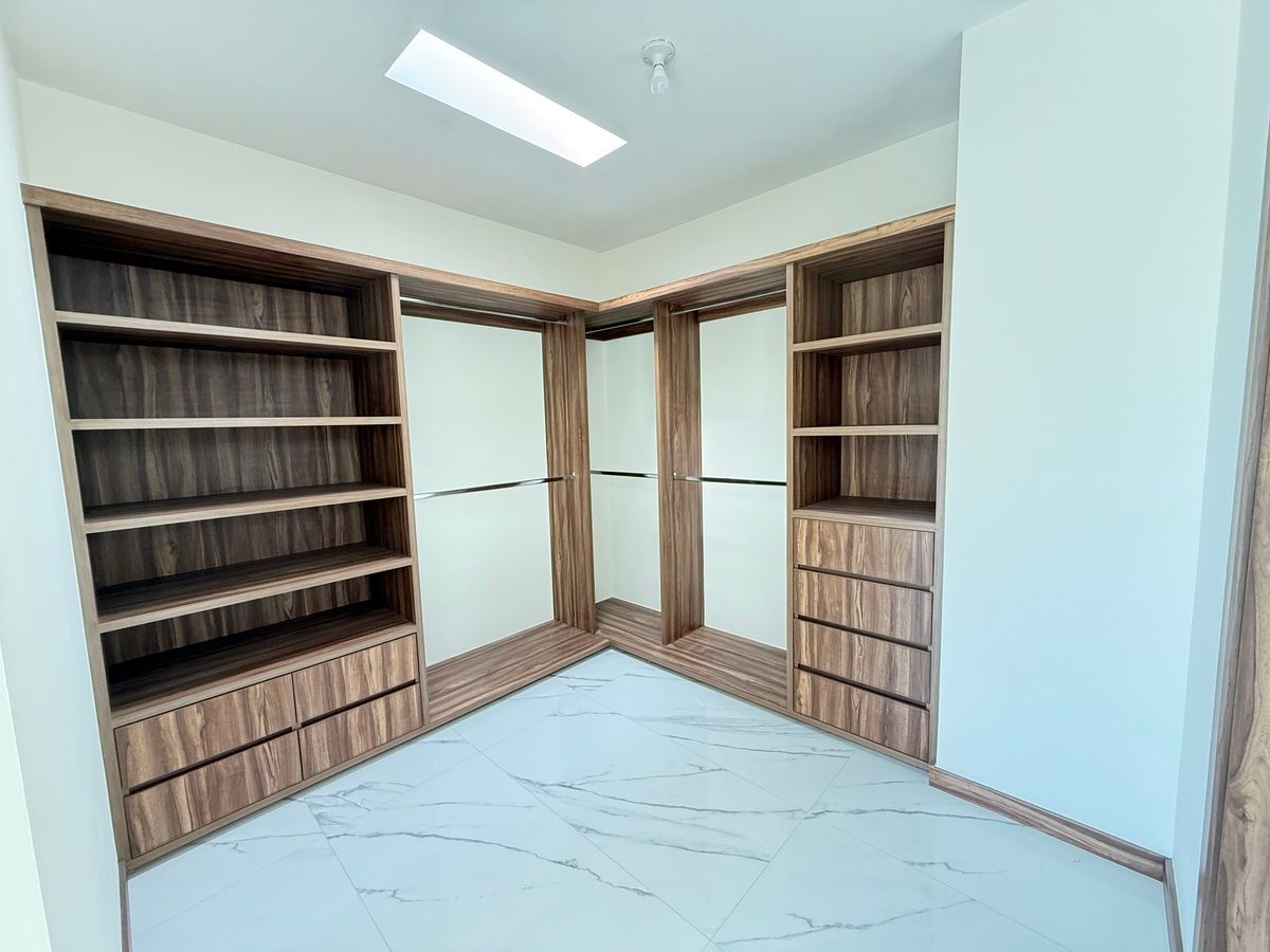 15 de 31: Walking closet recamara principal