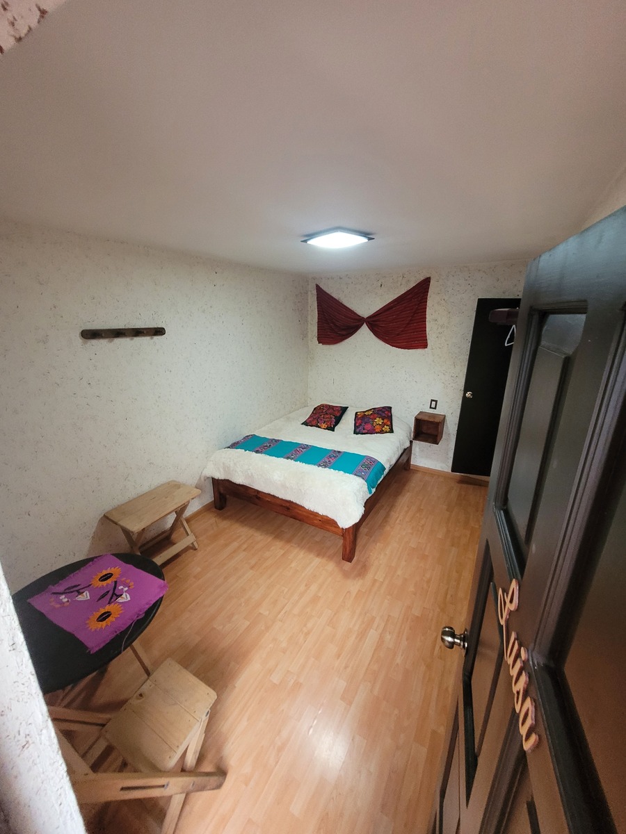 16 of 40: Recámara 4 L