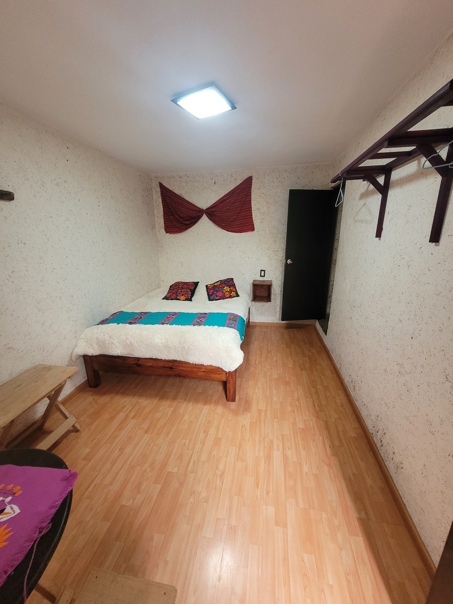 18 of 40: Recámara 4 L