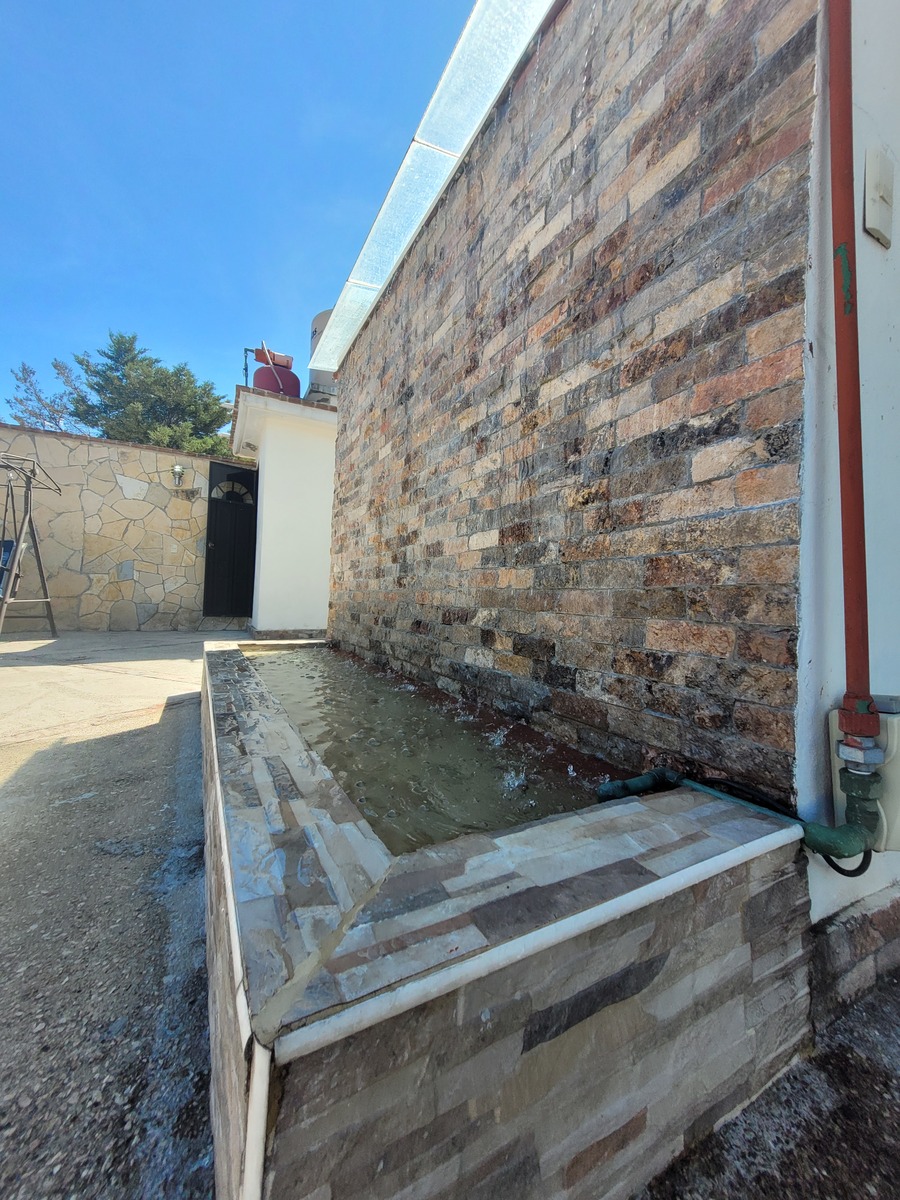 38 of 40: Muro llorón