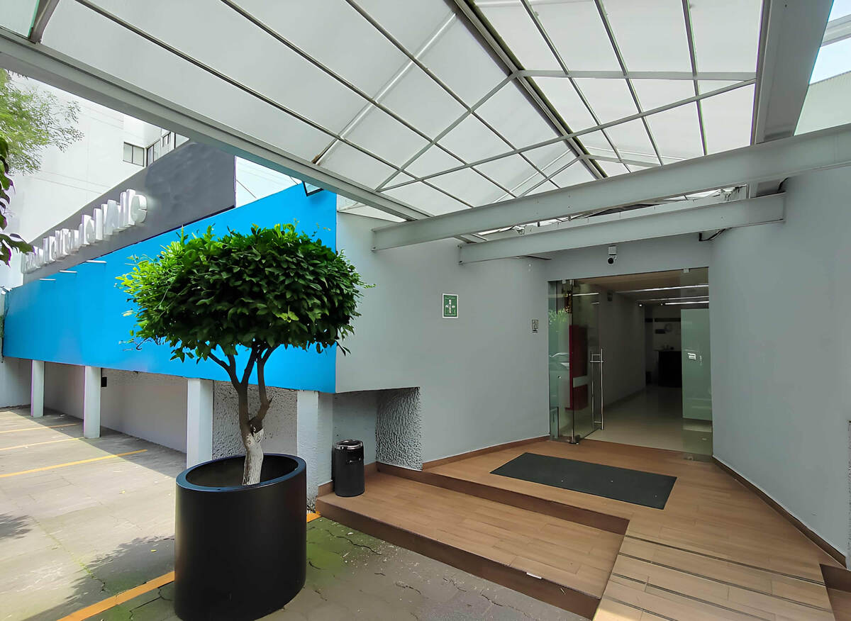 1 de 17: Consultorio Médico en Venta en Del Valle Rayo Vende ®