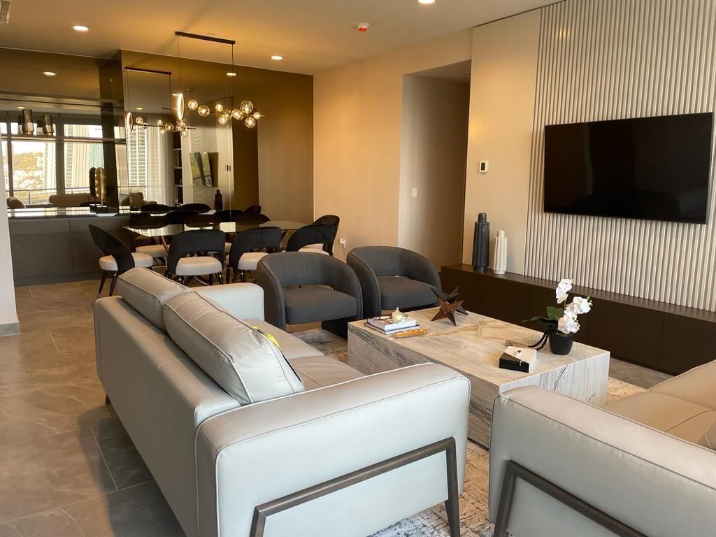 5 de 11: Sala de Tele