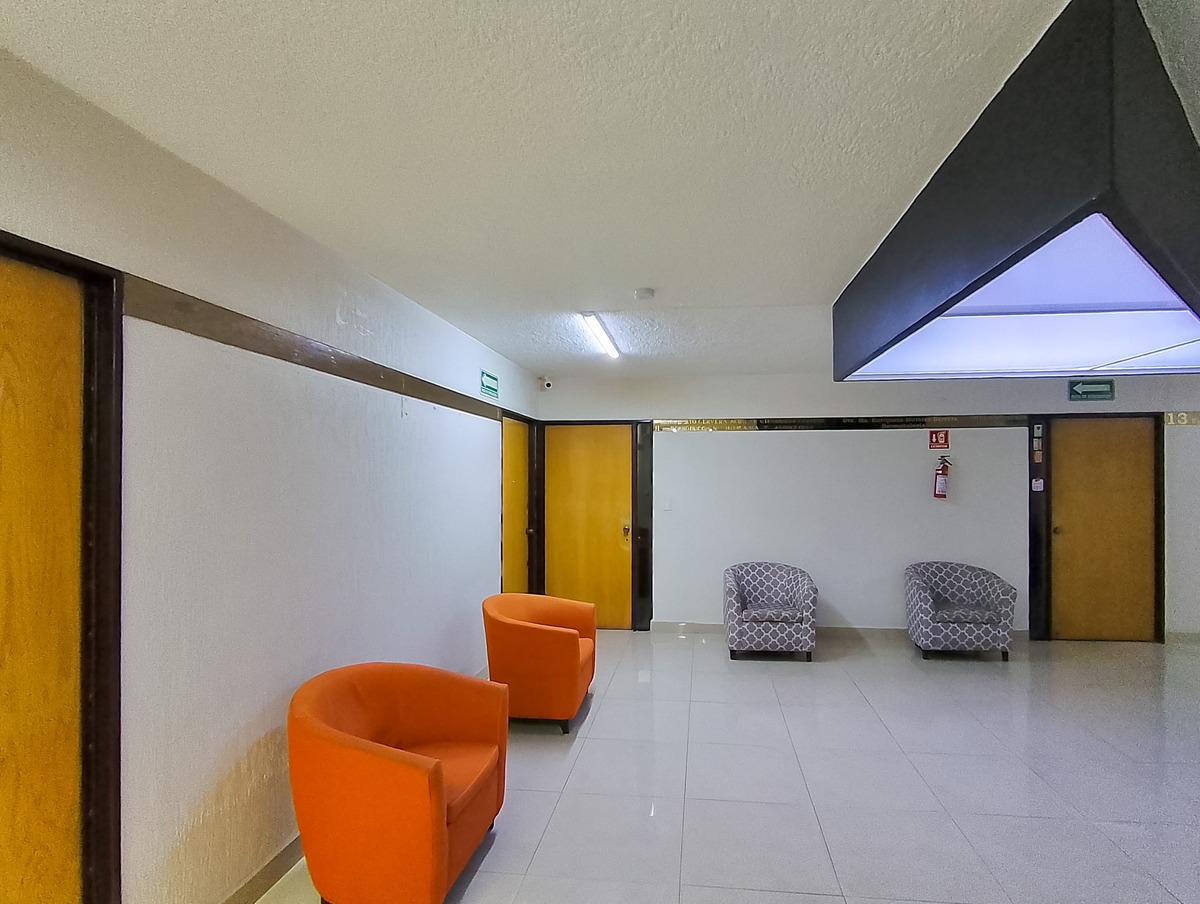 3 de 22: Consultorio médico en Venta en Del Valle Rayo Vende ®