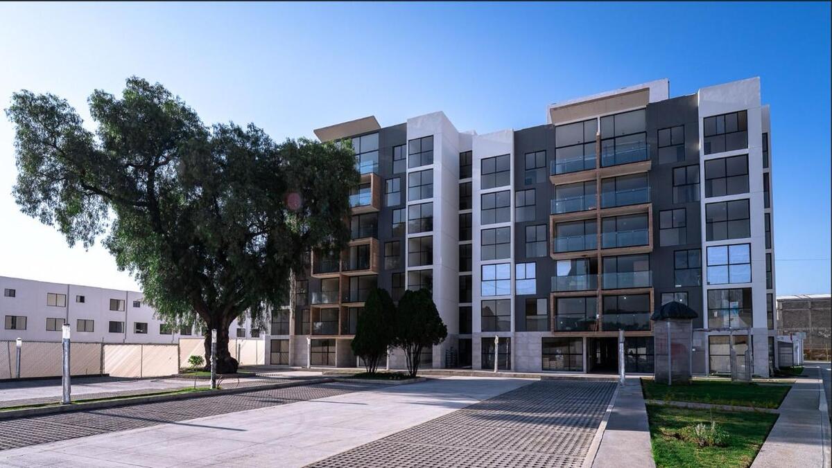 2 de 22: Fachada Edificio