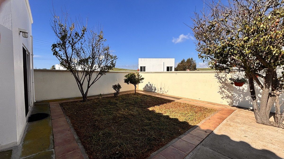 10 de 18: Jardín al pie de la recámara principal