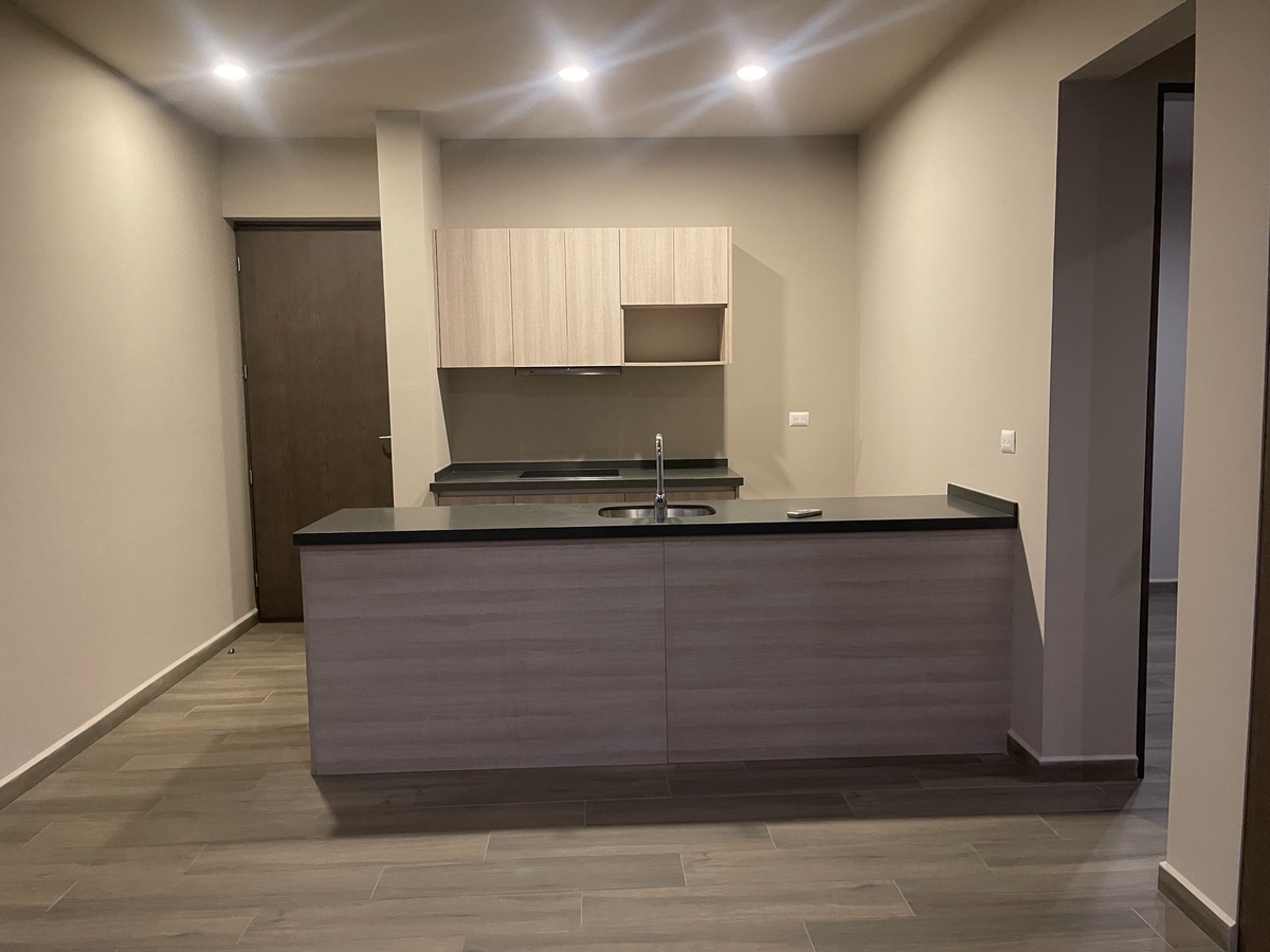 1 de 8: Cocina con barra