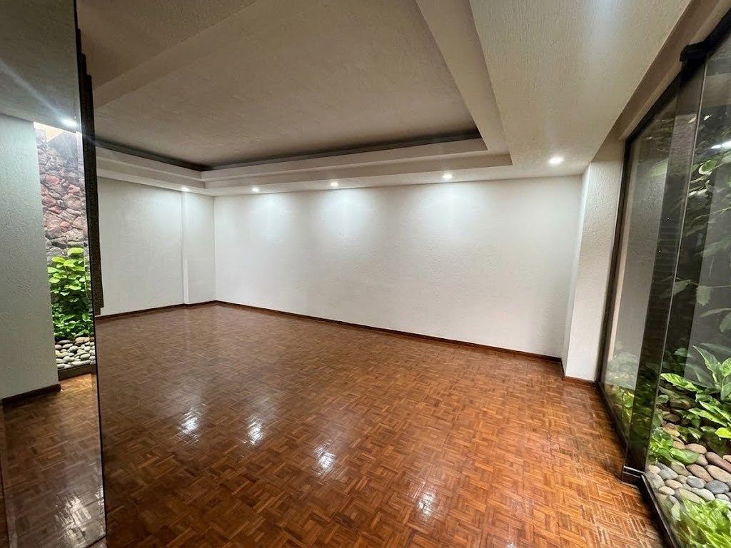Casa en venta en Vista Hermosa - foto 2