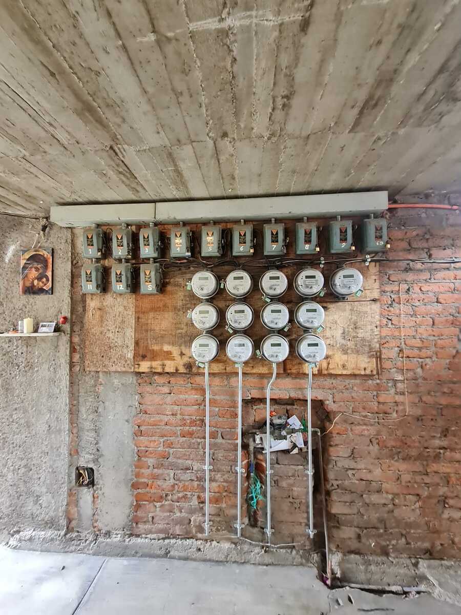 4 de 38